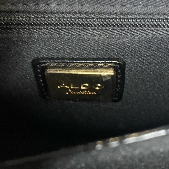 Aldo Black and Gold crossbody /shoulder bag 💼 nwt - Picture 4 of 8